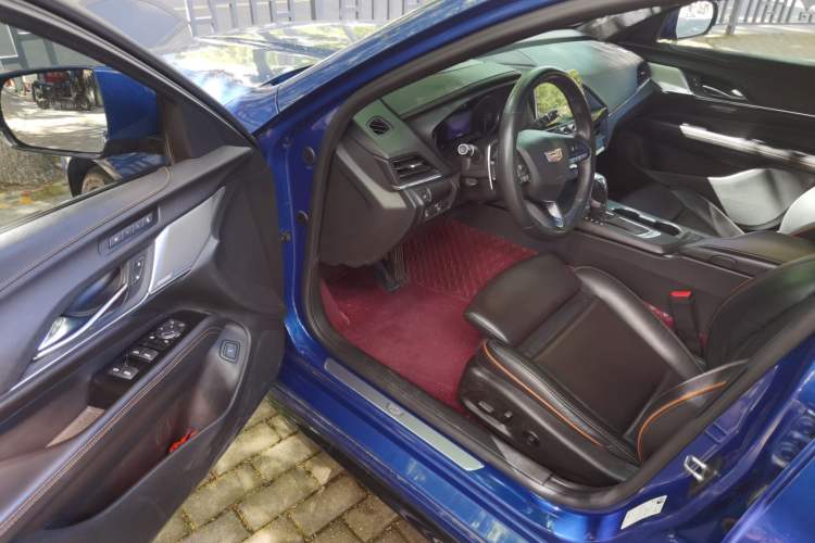Used Cadillac CT4 2020 28T Elite Edition Driver Seat