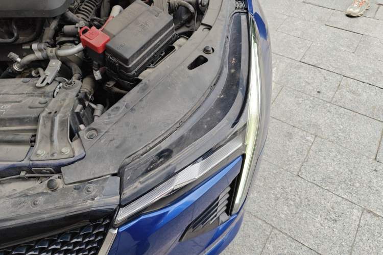 Used Cadillac CT4 2020 28T Elite Edition Engine Bay Left