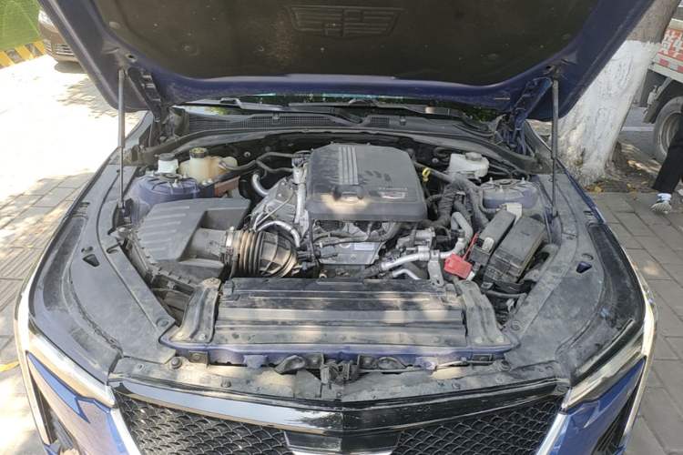 Used Cadillac CT4 2020 28T Fashion Edition Engine Bay