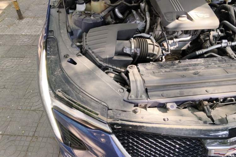 Used Cadillac CT4 2020 28T Fashion Edition Engine Bay Right