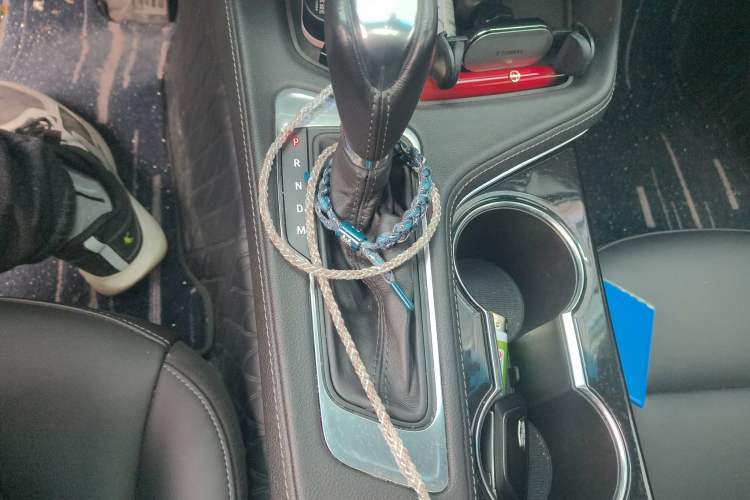 Used Cadillac CT4 2020 28T Fashion Edition Gear Lever