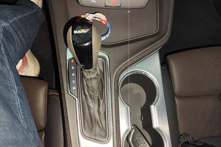 Used Cadillac CT4 2020 28T Elite Edition Gear Lever