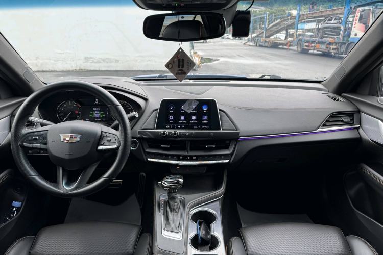 Used Cadillac CT4 2020 28T Elite Edition Interior 1