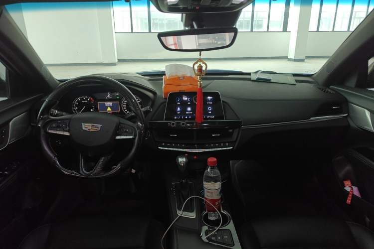 Used Cadillac CT4 2020 28T Fashion Edition Interior 2