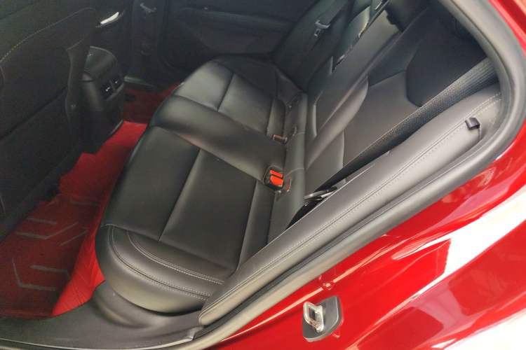 Used Cadillac CT4 2020 28T Fashion Edition Interior 4