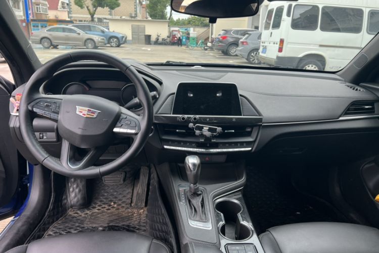 Used Cadillac CT4 2020 28T Fashion Edition Interior 7