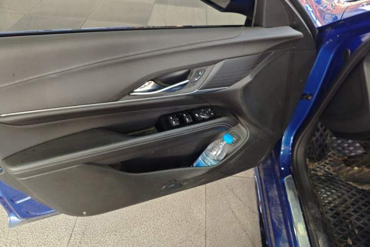 Used Cadillac CT4 2020 28T Fashion Edition Left Front Door Interior