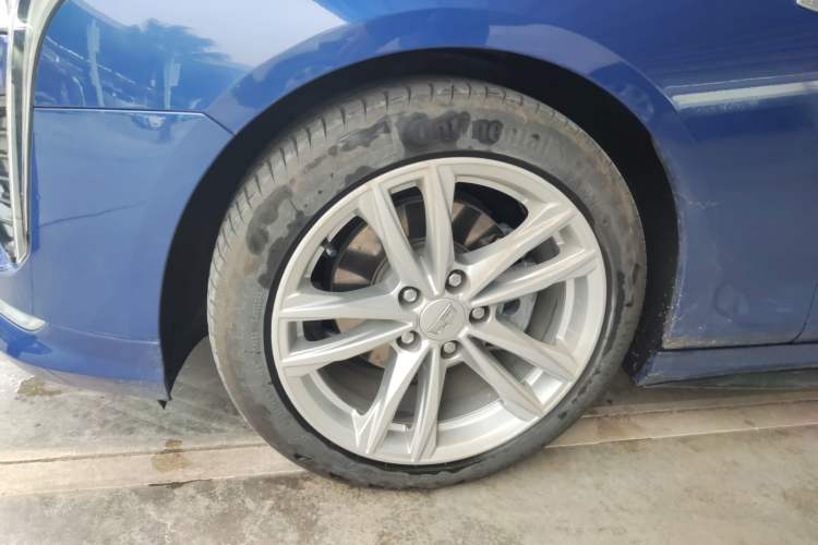 Used Cadillac CT4 2020 28T Fashion Edition Left Front Wheel Hub