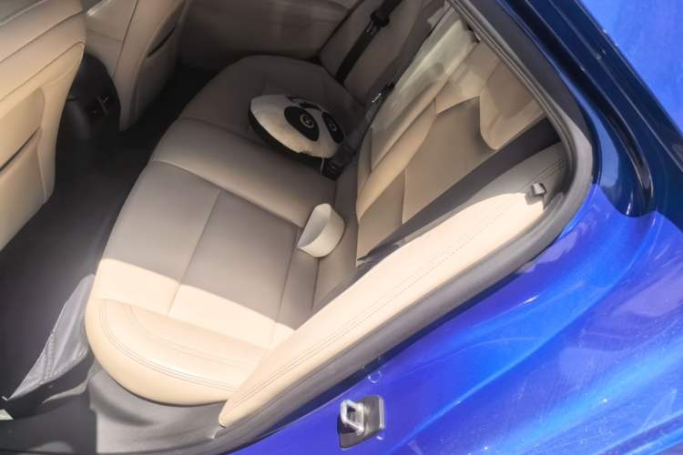 Used Cadillac CT4 2020 28T Fashion Edition Left Rear Seat
