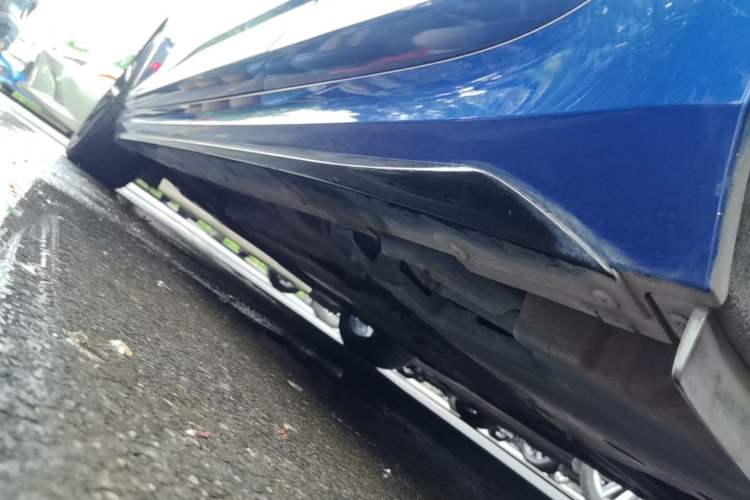Used Cadillac CT4 2020 28T Elite Edition Left Side Sill