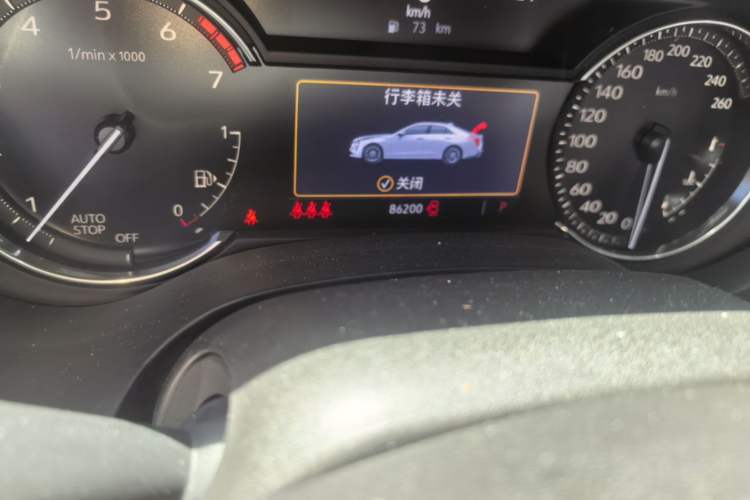 Used Cadillac CT4 2020 28T Fashion Edition Odometer Close Up
