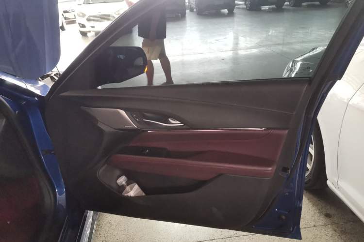 Used Cadillac CT4 2020 28T Elite Edition Right Front Door Interior