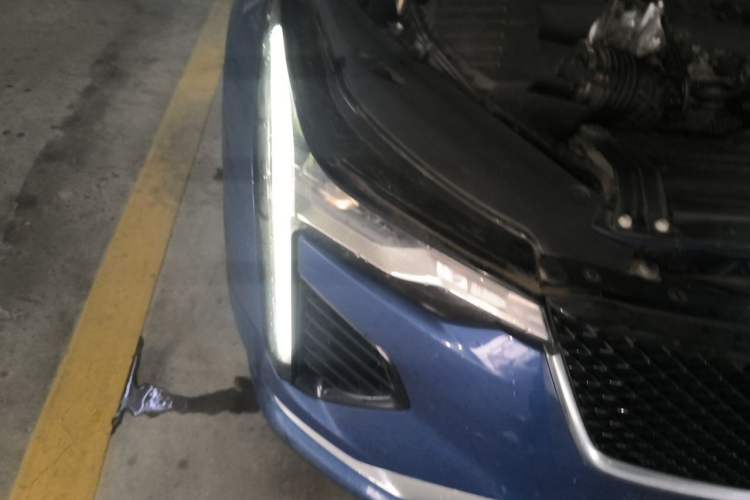 Used Cadillac CT4 2020 28T Elite Edition Right Front Headlight