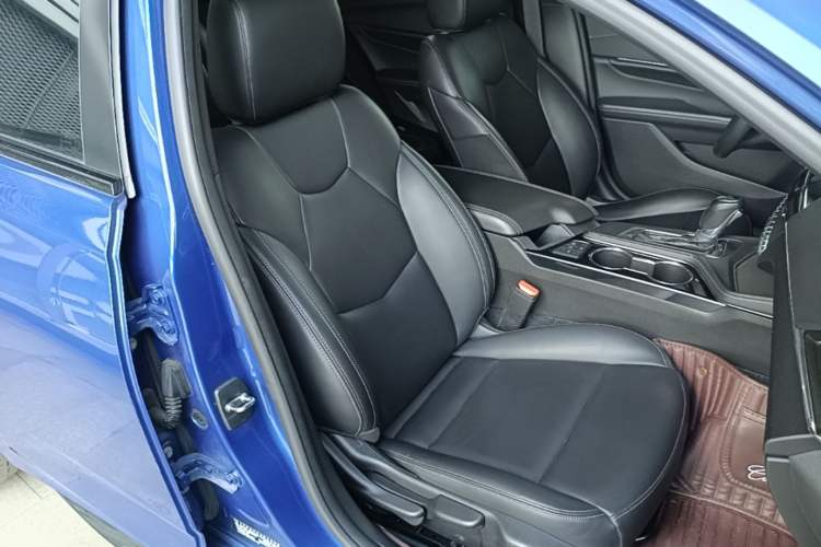 Used Cadillac CT4 2020 28T Fashion Edition Right Front Seat
