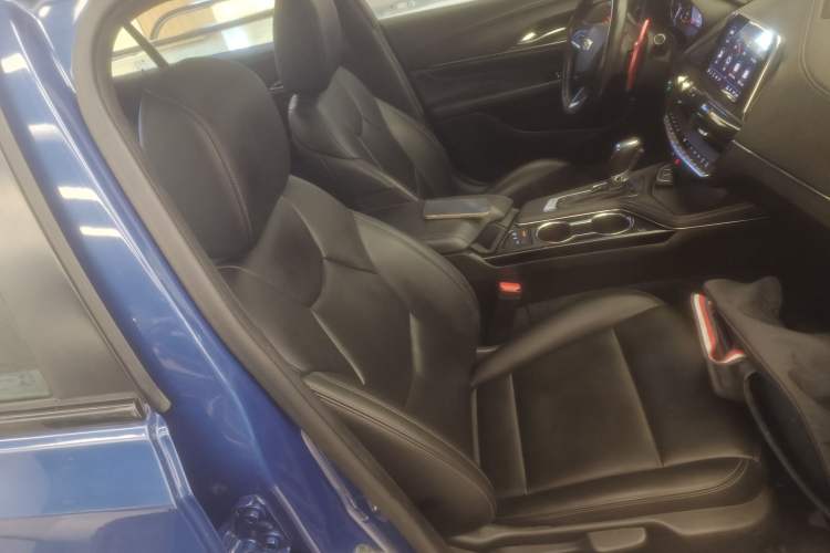 Used Cadillac CT4 2020 28T Fashion Edition Right Front Seat