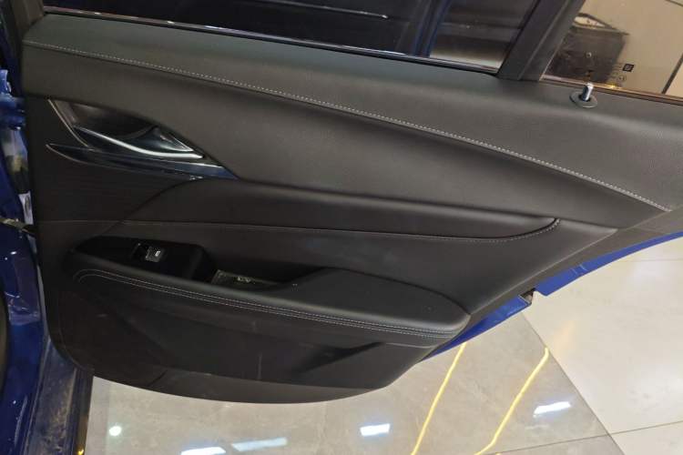 Used Cadillac CT4 2020 28T Fashion Edition Right Rear Door Interior
