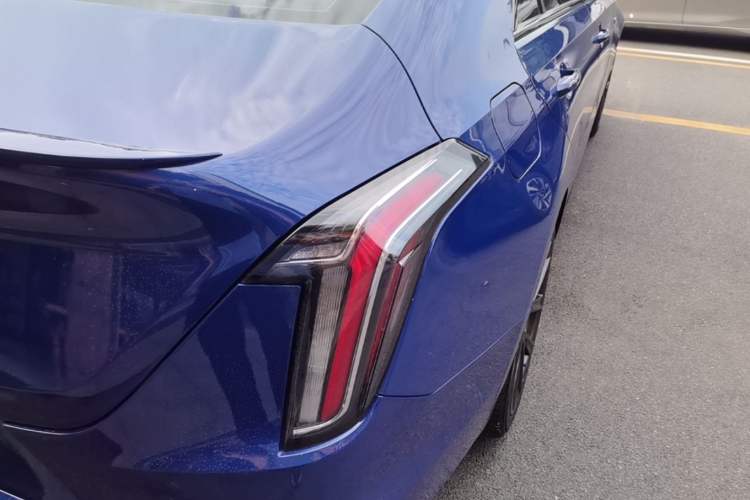 Used Cadillac CT4 2020 28T Elite Edition Right Rear Taillight