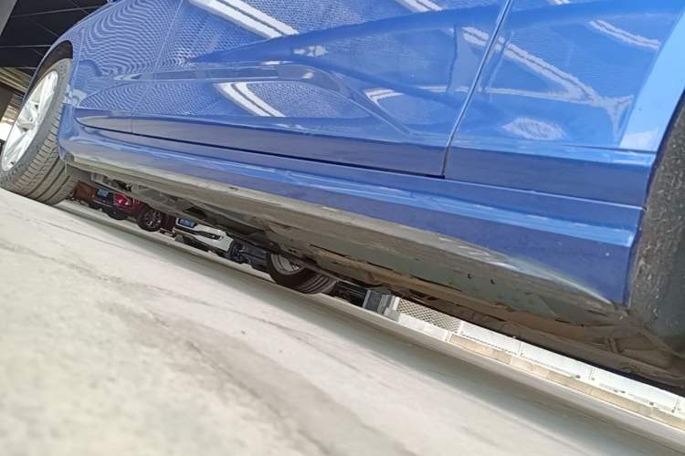 Used Cadillac CT4 2020 28T Fashion Edition Right Side Sill