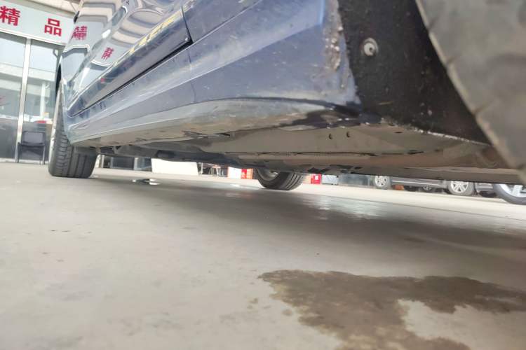 Used Cadillac CT4 2020 28T Fashion Edition Right Side Sill