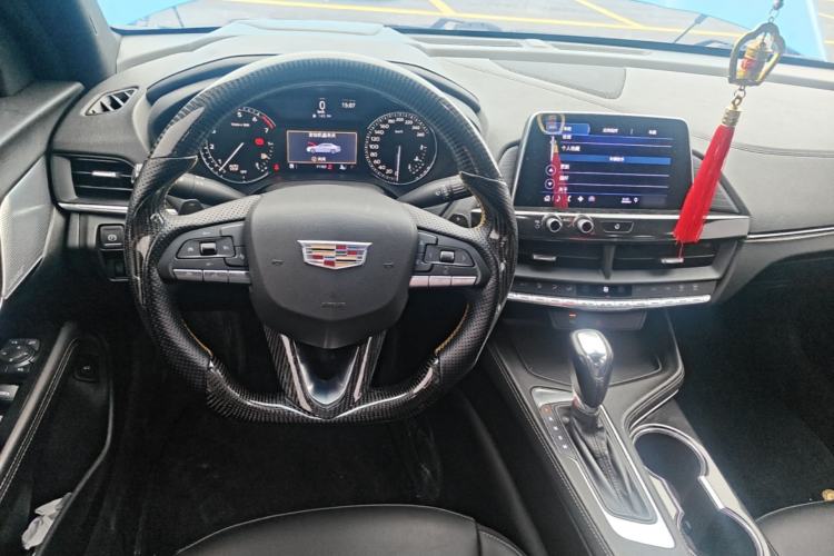 Used Cadillac CT4 2020 28T Fashion Edition Steering Wheel