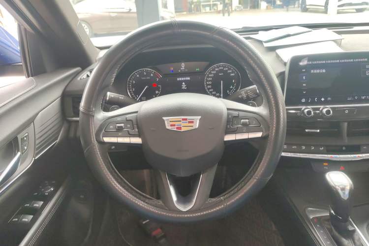 Used Cadillac CT4 2020 28T Fashion Edition Steering Wheel