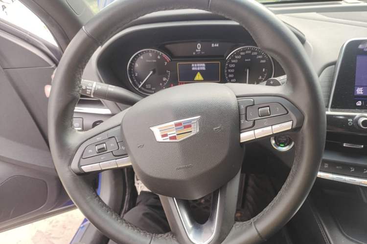 Used Cadillac CT4 2020 28T Fashion Edition Steering Wheel