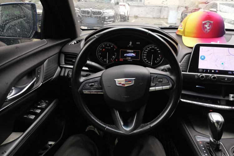 Used Cadillac CT4 2020 28T Fashion Edition Steering Wheel