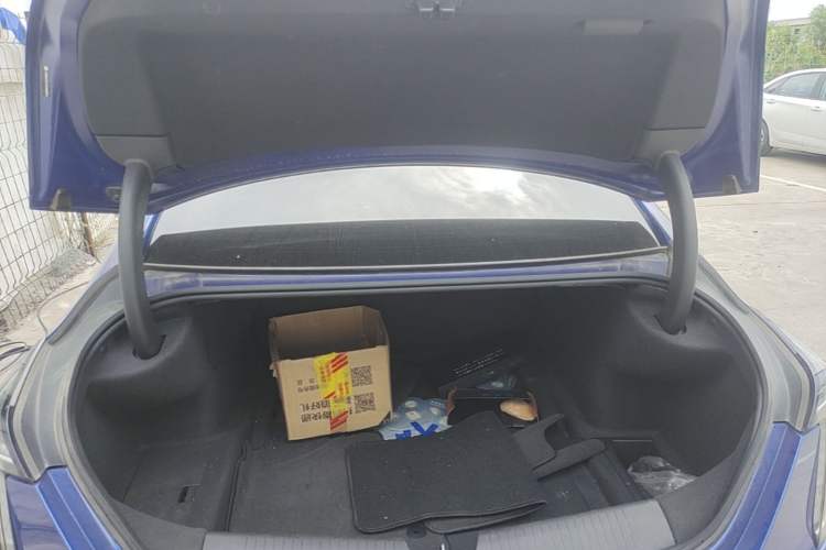 Used Cadillac CT4 2020 28T Fashion Edition Trunk