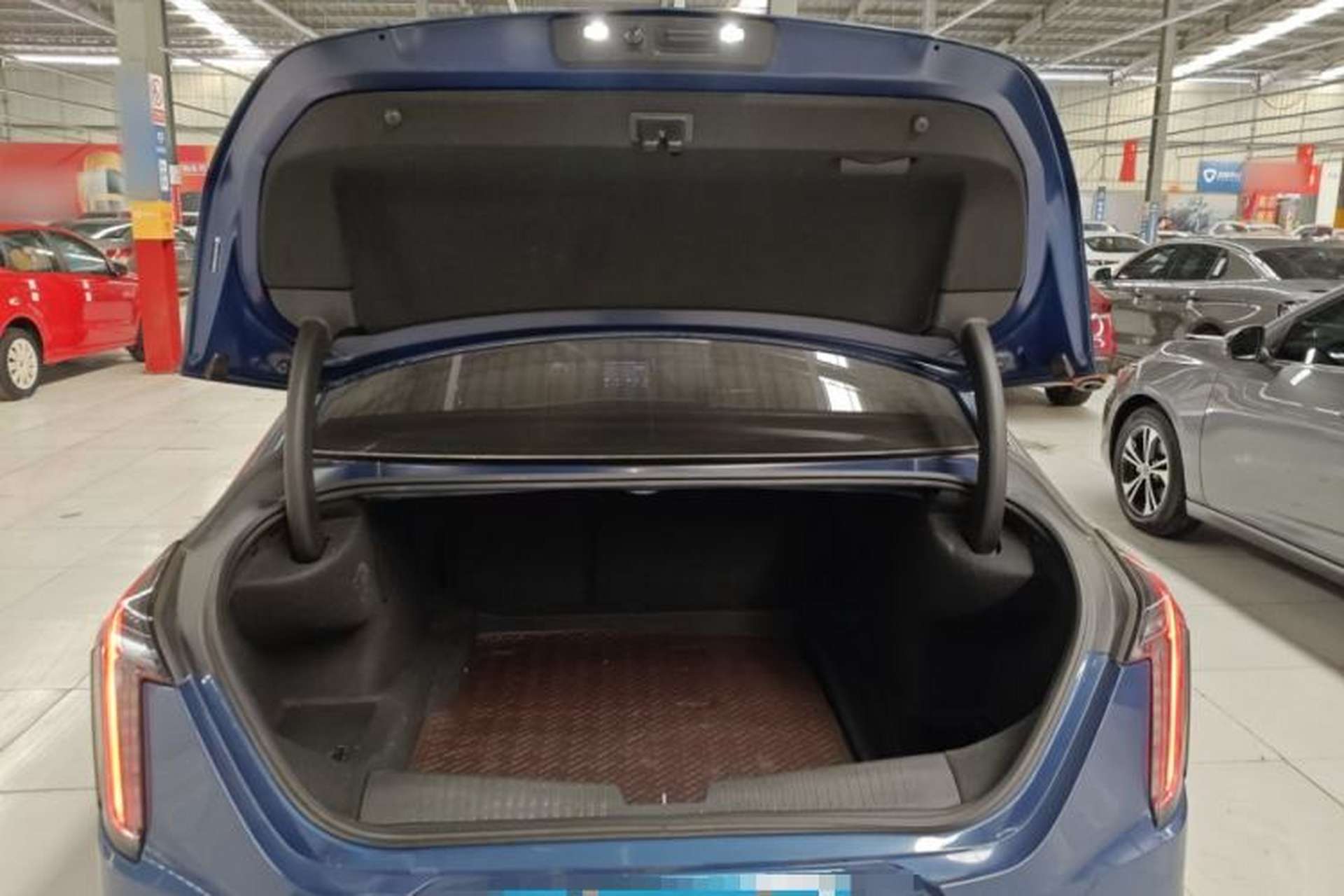 Used Cadillac CT4 2020 28T Fashion Edition Trunk