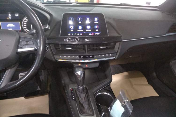 Used Cadillac CT4 2020 28T Fashion Edition Audio And AC Panel