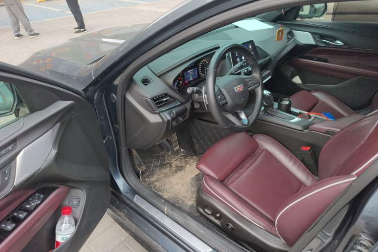 Used Cadillac CT4 2020 28T Elite Edition Driver Seat