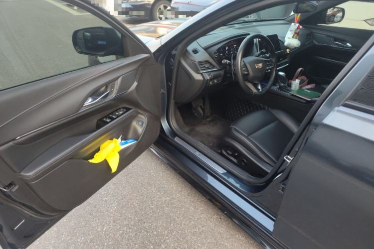 Used Cadillac CT4 2020 28T Fashion Edition Driver Seat