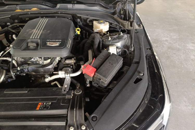 Used Cadillac CT4 2020 28T Fashion Edition Engine Bay Left