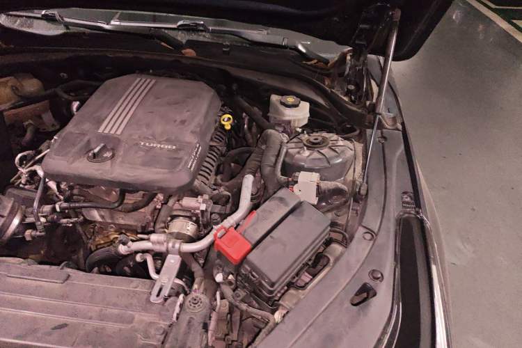 Used Cadillac CT4 2020 28T Fashion Edition Engine Bay Left
