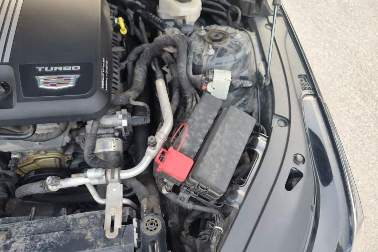 Used Cadillac CT4 2020 28T Fashion Edition Engine Bay Left