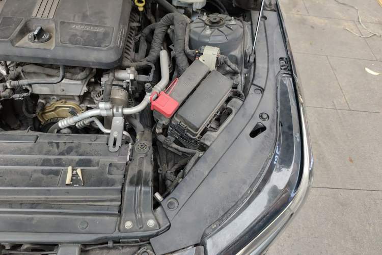Used Cadillac CT4 2020 28T Elite Edition Engine Bay Left