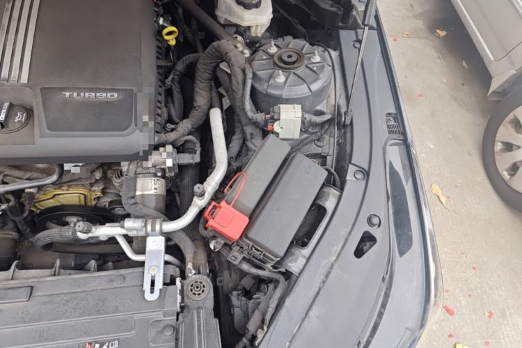 Used Cadillac CT4 2020 28T Elite Edition Engine Bay Left