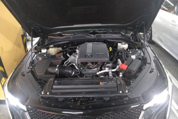 Used Cadillac CT4 2020 28T Fashion Edition Engine Bay