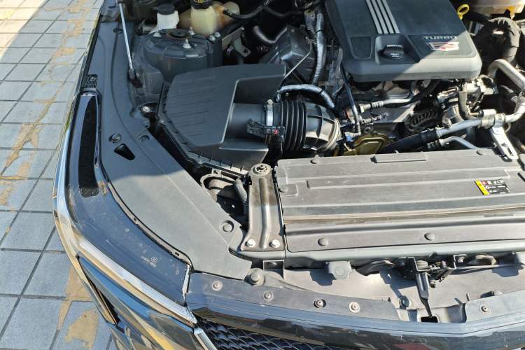 Used Cadillac CT4 2020 28T Fashion Edition Engine Bay Right