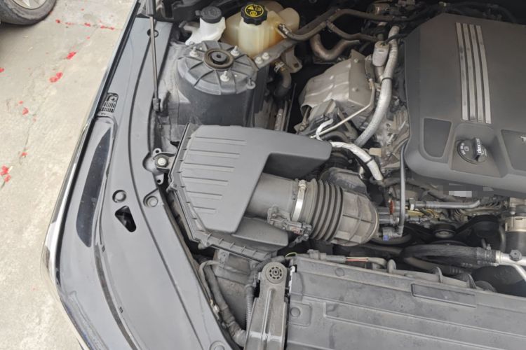 Used Cadillac CT4 2020 28T Elite Edition Engine Bay Right