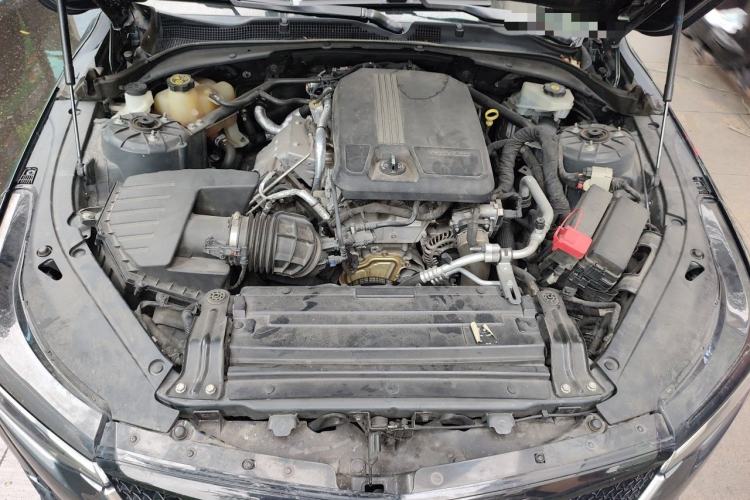 Used Cadillac CT4 2020 28T Elite Edition Engine Bay