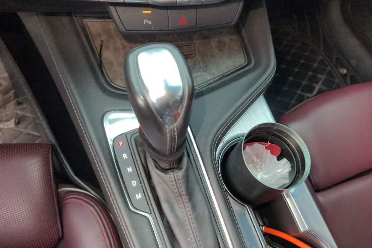 Used Cadillac CT4 2020 28T Elite Edition Gear Lever