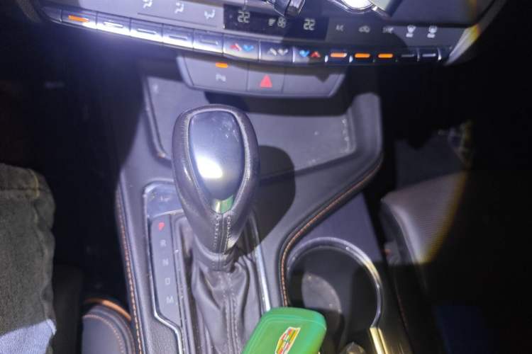 Used Cadillac CT4 2020 28T Elite Edition Gear Lever