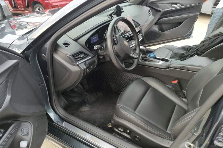 Used Cadillac CT4 2020 28T Fashion Edition Left Front Seat