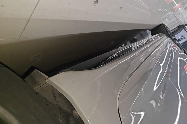 Used Cadillac CT4 2020 28T Elite Edition Left Side Sill
