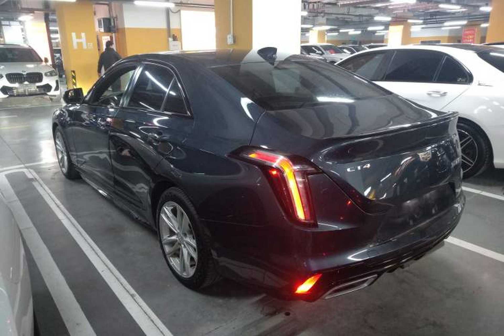 Used Cadillac CT4 2020 28T Fashion Edition Rear Left 45 Deg