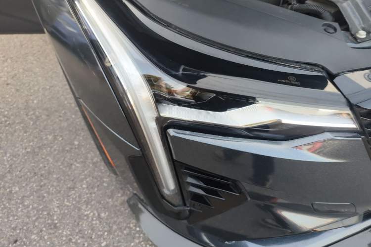 Used Cadillac CT4 2020 28T Fashion Edition Right Front Headlight