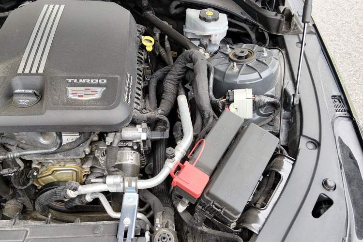 Used Cadillac CT4 2020 28T Fashion Edition Engine Bay Left