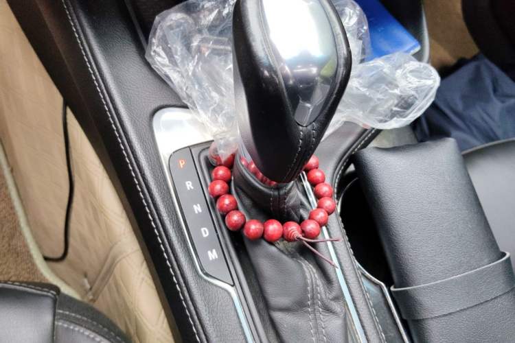 Used Cadillac CT4 2020 28T Fashion Edition Gear Lever