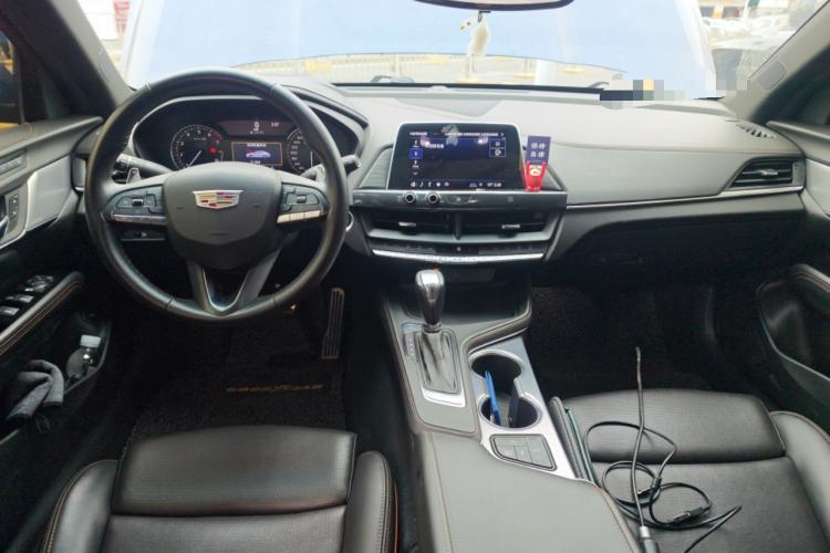 Used Cadillac CT4 2020 28T Elite Edition Center Console